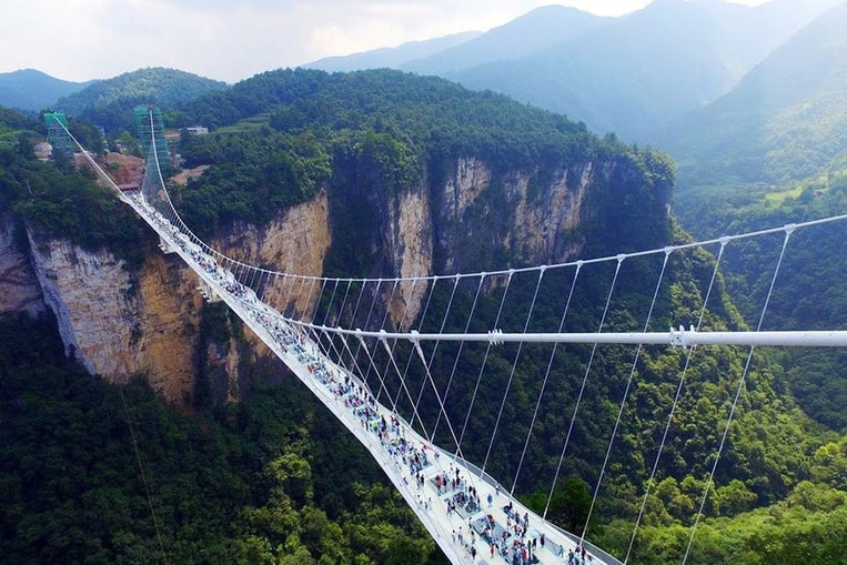 Zhangjiajie Glass Bridge - Cina