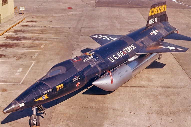 Nord America X-15 (velocità massima: 7274 km/h)